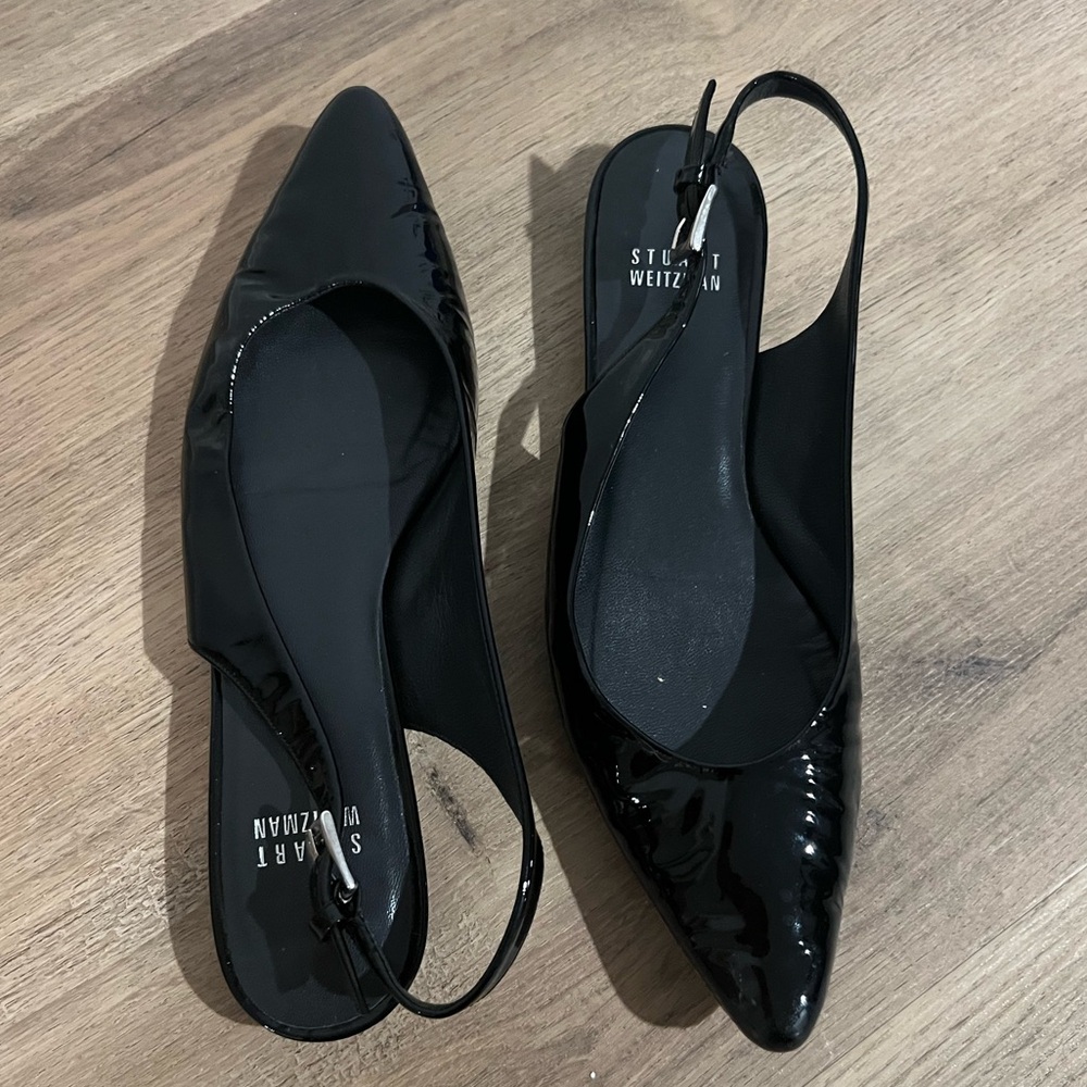 Stuart Weitzman Black Patent Leather Slingback Flats with Pointed Toe. Size 6.5